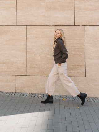 Ať je nový rok plný jemnosti a hřejivosti. PF 2026 Vaše merilen 🫶 📸 @karolinakadlcakova ✨ @dominikasiman